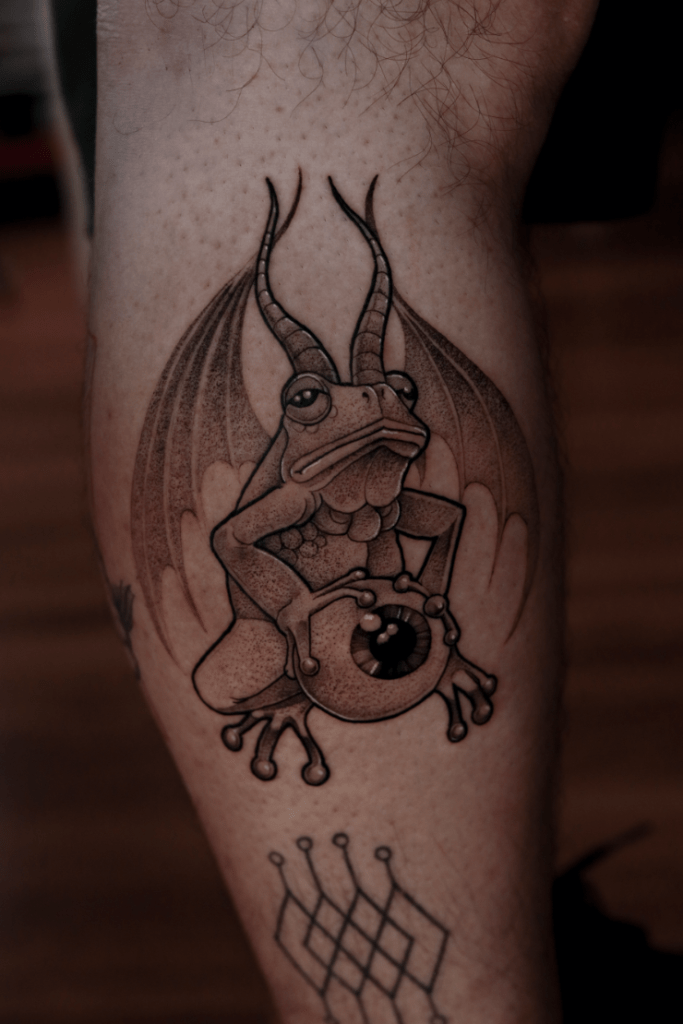 rana  Blackwork Tattoo