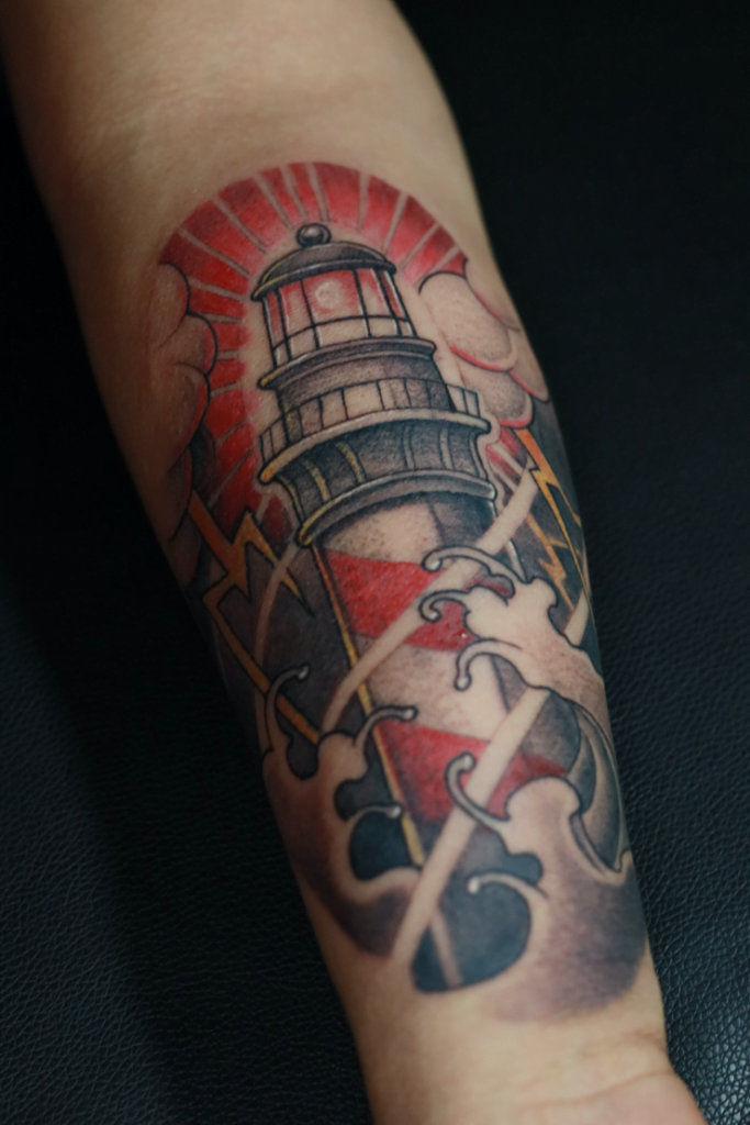 Faro Neotradicional Tattoo