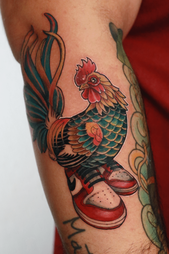 Gallo nike buho Neotradicional Tattoo